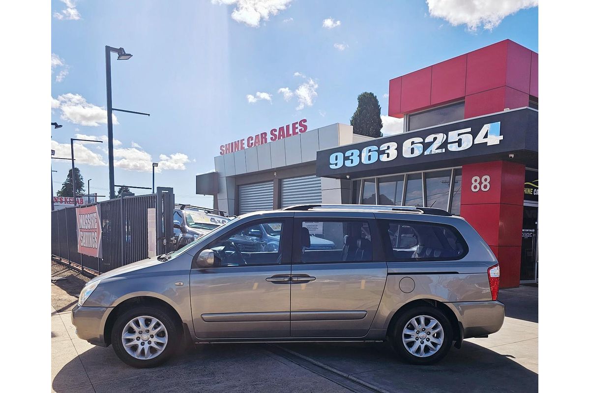 2009 Kia Grand Carnival Platinum VQ