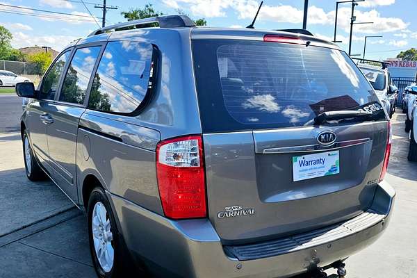 2009 Kia Grand Carnival Platinum VQ
