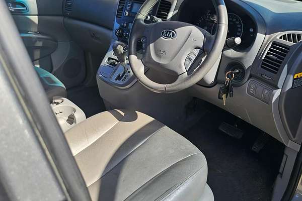 2009 Kia Grand Carnival Platinum VQ