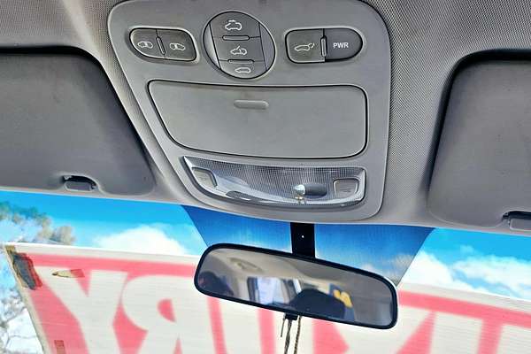 2009 Kia Grand Carnival Platinum VQ