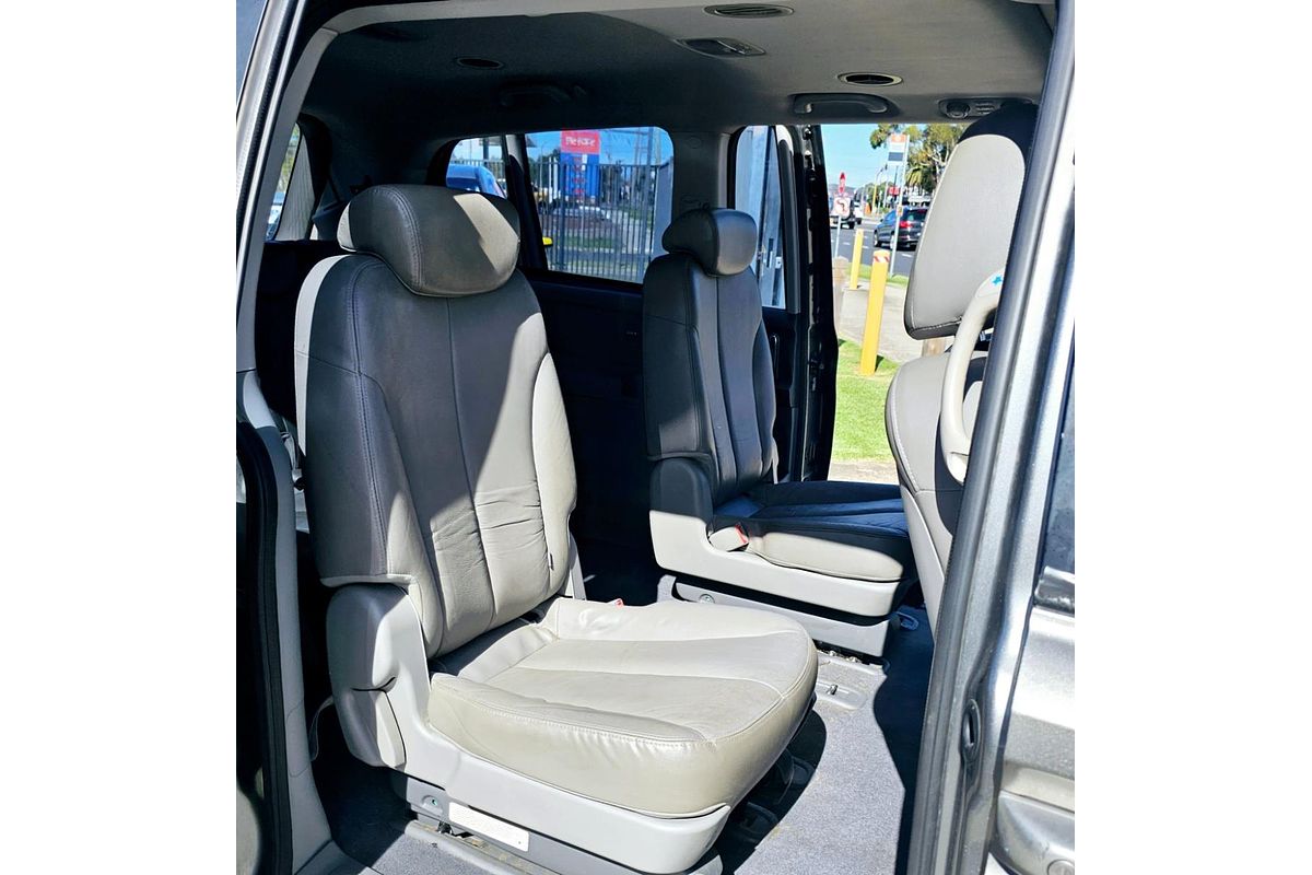 2009 Kia Grand Carnival Platinum VQ