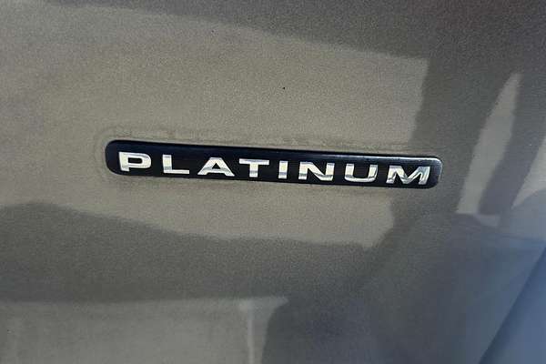 2009 Kia Grand Carnival Platinum VQ