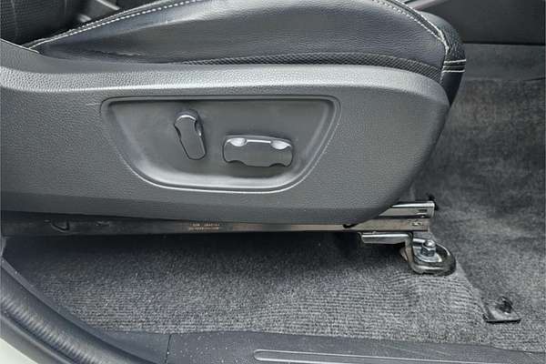 2019 Mitsubishi Triton GLS Premium MR 4X4