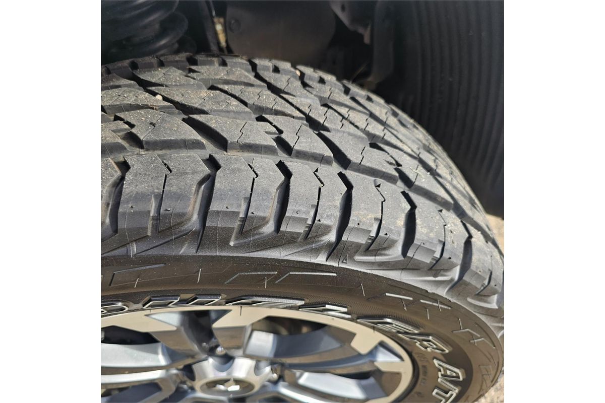 2019 Mitsubishi Triton GLS Premium MR 4X4