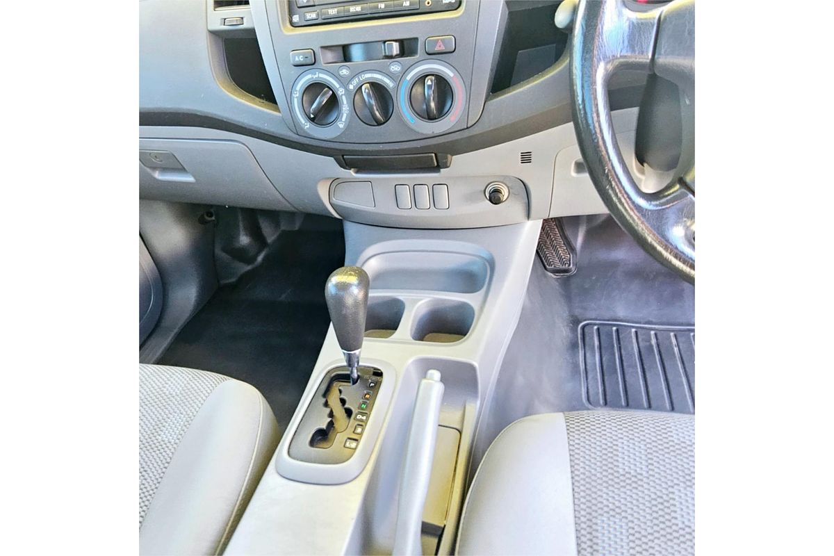 2008 Toyota Hilux SR GGN15R Rear Wheel Drive