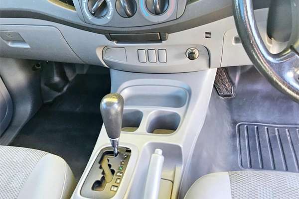 2008 Toyota Hilux SR GGN15R Rear Wheel Drive