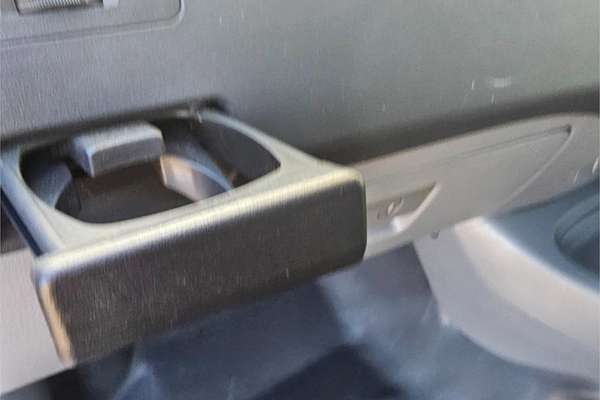 2008 Toyota Hilux SR GGN15R Rear Wheel Drive