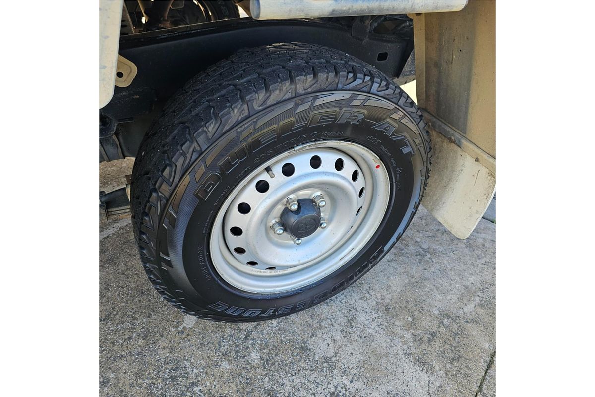 2008 Toyota Hilux SR GGN15R Rear Wheel Drive