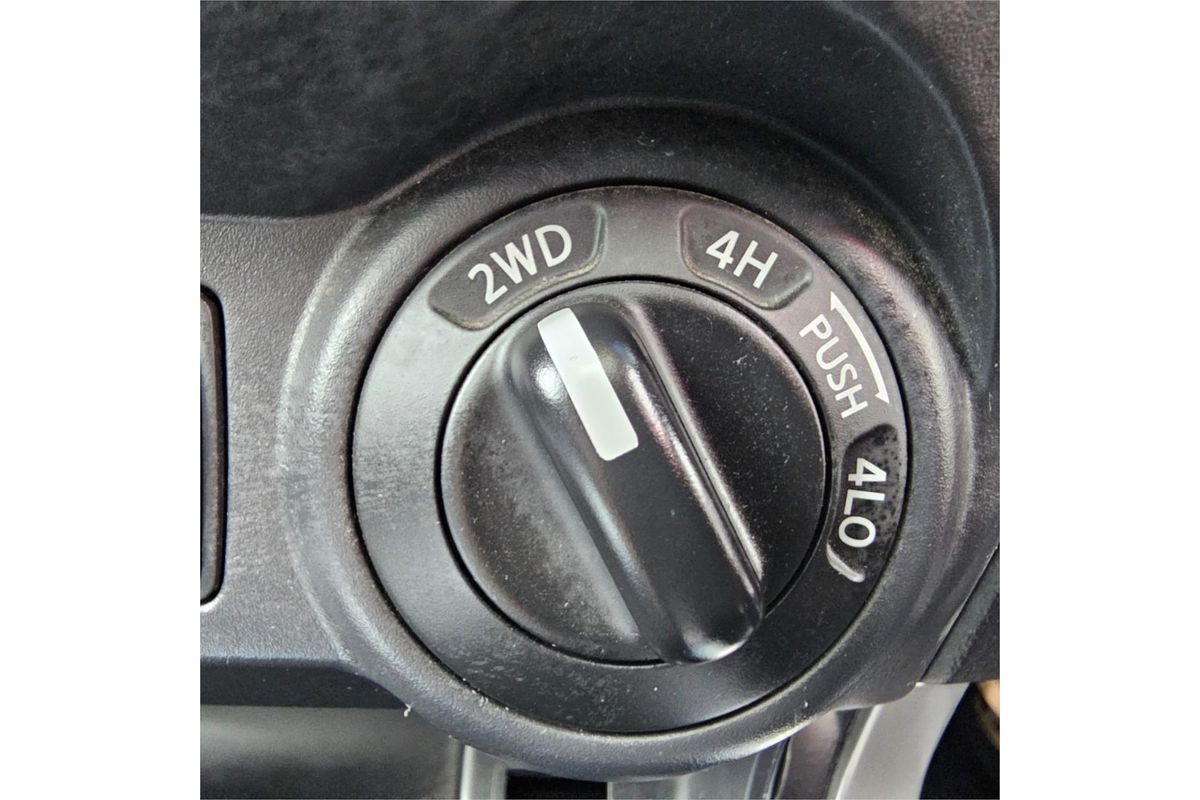 2015 Nissan Navara ST-X D23 4X4