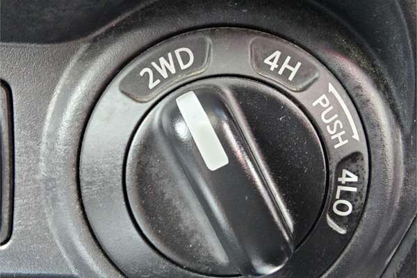 2015 Nissan Navara ST-X D23 4X4