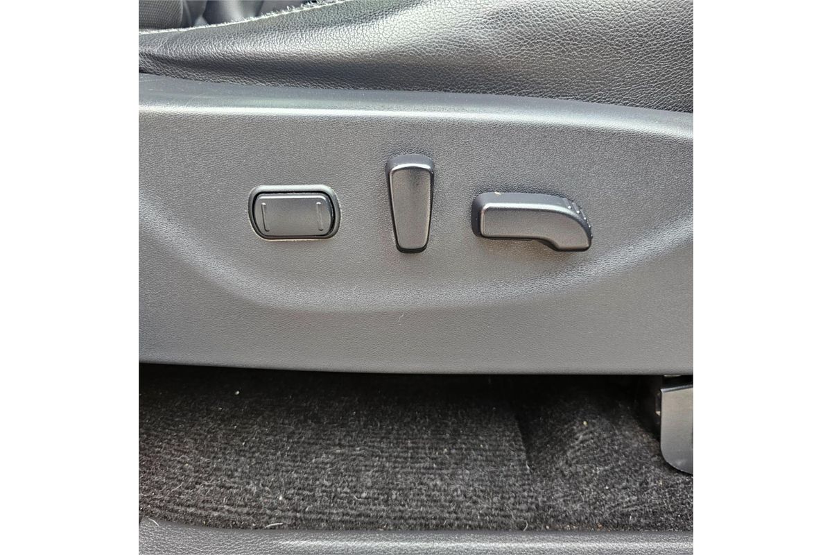 2015 Nissan Navara ST-X D23 4X4