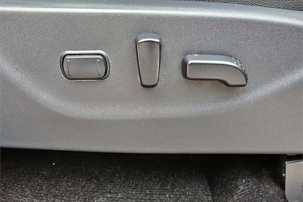 2015 Nissan Navara ST-X D23 4X4