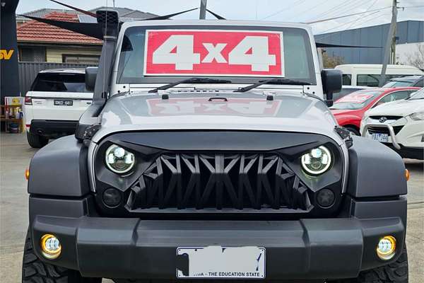 2011 Jeep Wrangler Unlimited Sport JK