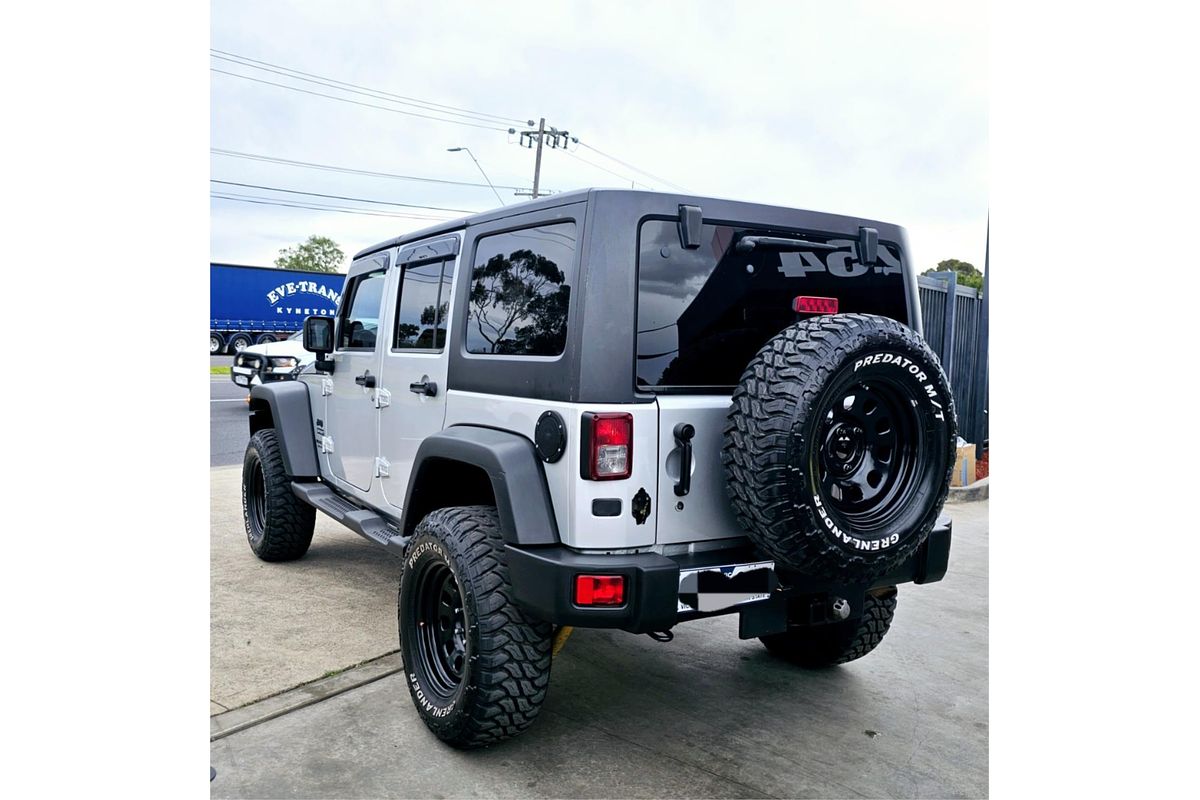 2011 Jeep Wrangler Unlimited Sport JK