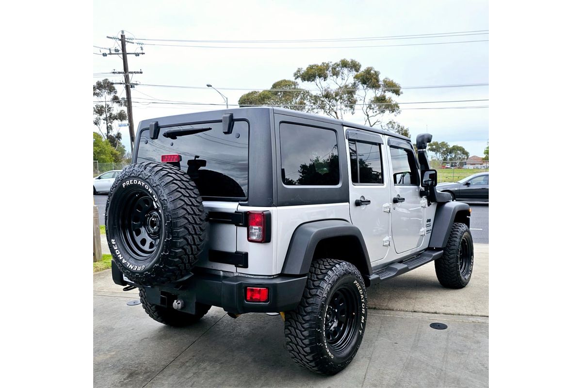 2011 Jeep Wrangler Unlimited Sport JK
