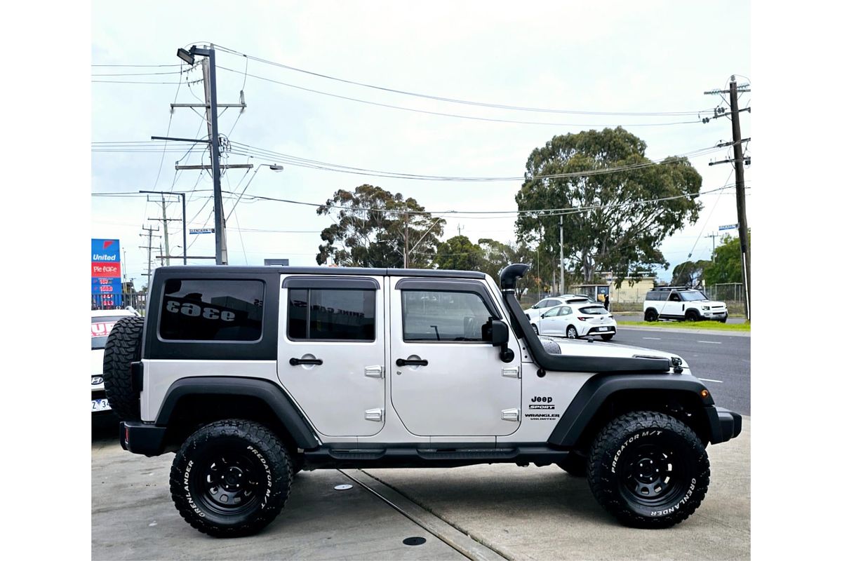 2011 Jeep Wrangler Unlimited Sport JK