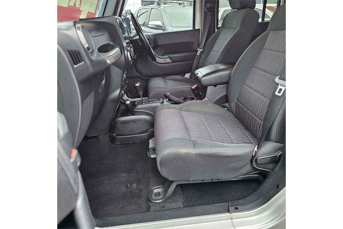 2011 Jeep Wrangler Unlimited Sport JK