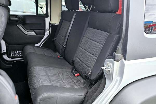 2011 Jeep Wrangler Unlimited Sport JK