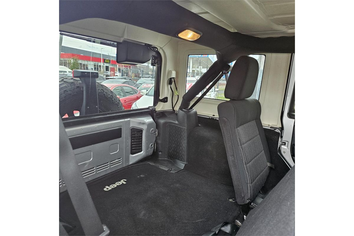 2011 Jeep Wrangler Unlimited Sport JK