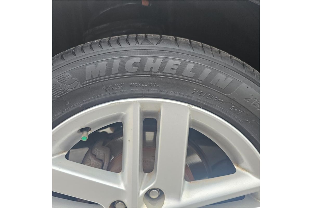 2011 Toyota Camry Atara SL ASV50R