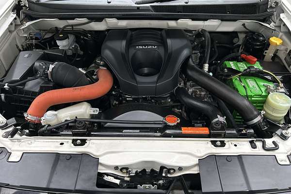 2021 Isuzu MU-X LS-T