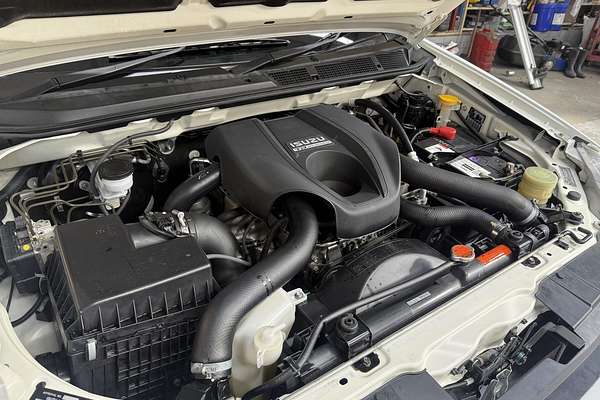 2016 Isuzu D-MAX SX High Ride Rear Wheel Drive