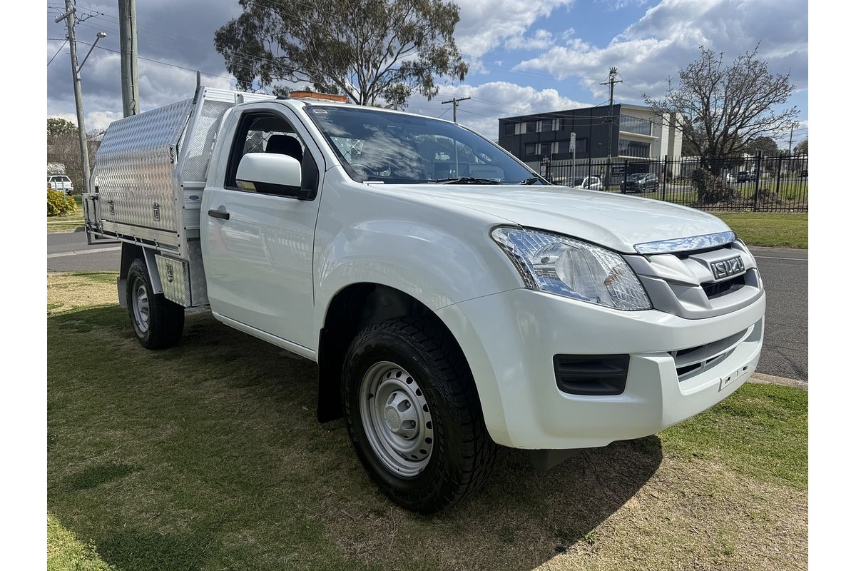 2016 Isuzu D-MAX SX High Ride Rear Wheel Drive