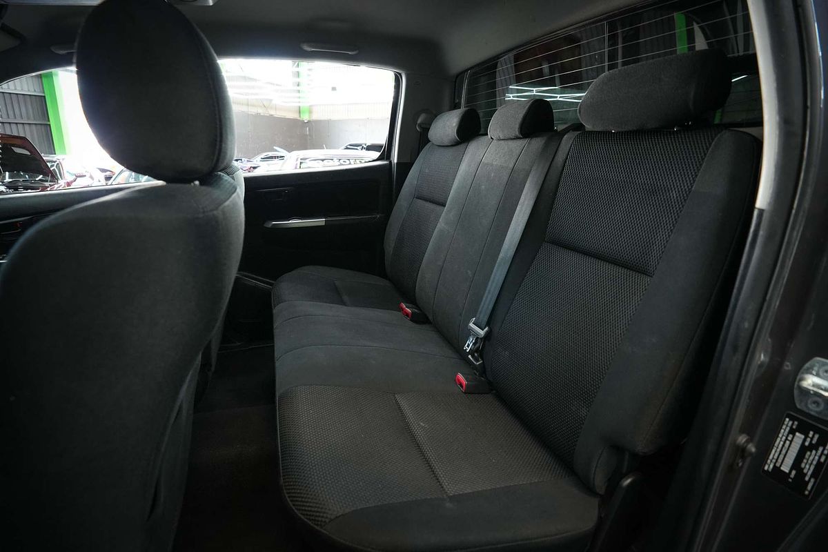 2014 Toyota Hilux SR5 KUN26R 4X4