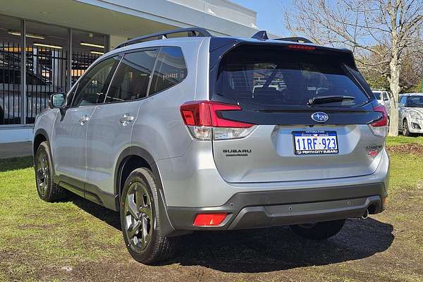 2025 Subaru Forester STI Sport S5