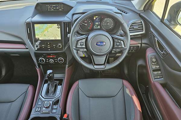 2025 Subaru Forester STI Sport S5
