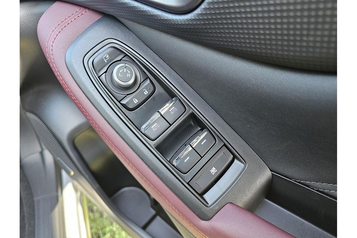 2025 Subaru Forester STI Sport S5
