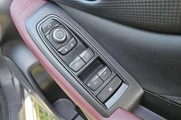 2025 Subaru Forester STI Sport S5