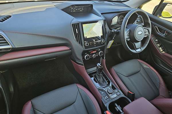 2025 Subaru Forester STI Sport S5