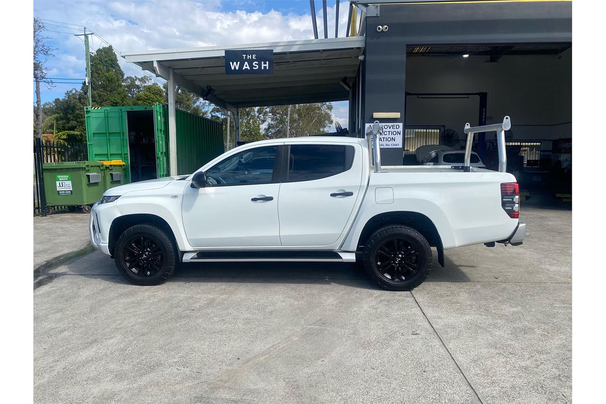2022 Mitsubishi Triton GLX-R MR 4X4