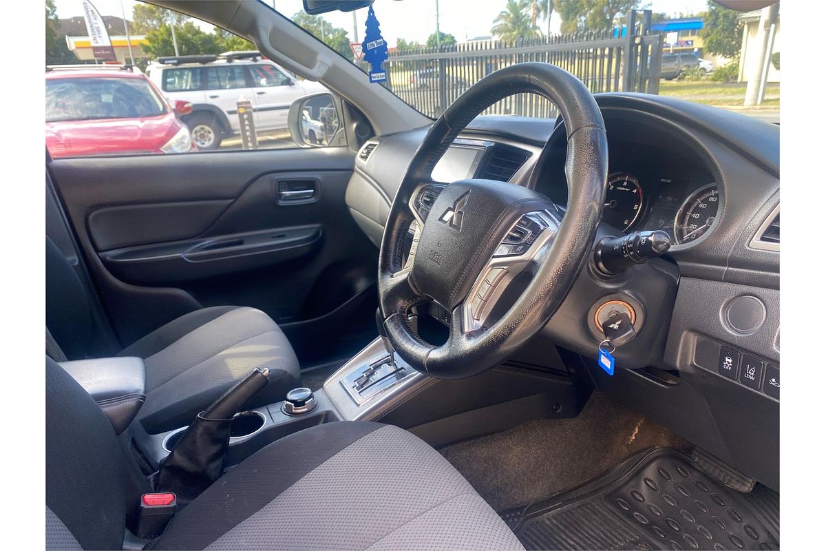 2022 Mitsubishi Triton GLX-R MR 4X4