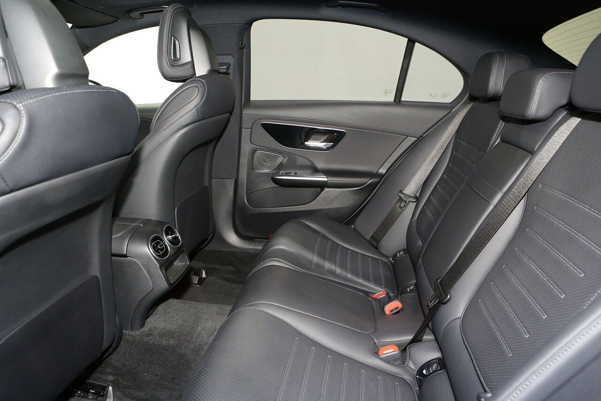 2024 Mercedes-Benz C-Class C300 W206
