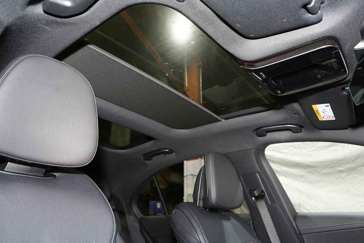2024 Mercedes-Benz C-Class C300 W206