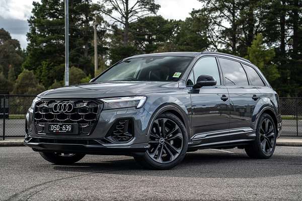 2025 Audi Q7 50 TDI S line 4M