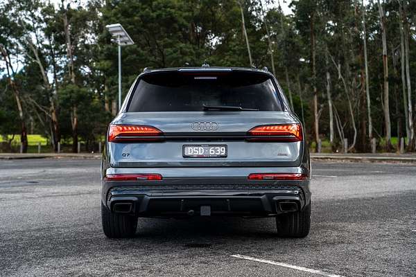 2025 Audi Q7 50 TDI S line 4M
