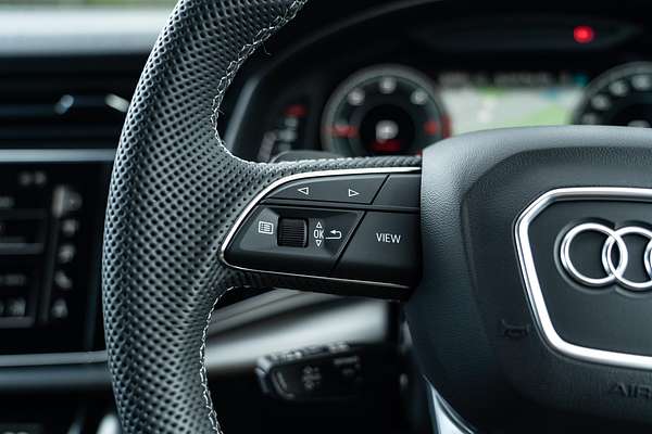 2025 Audi Q7 50 TDI S line 4M