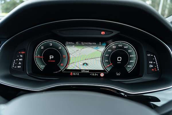 2025 Audi Q7 50 TDI S line 4M
