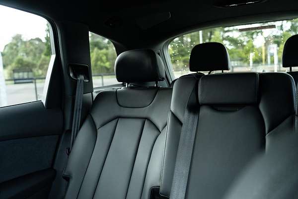 2025 Audi Q7 50 TDI S line 4M