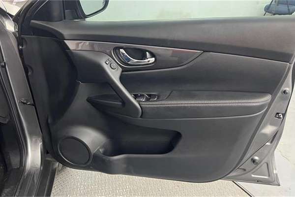 2021 Nissan X-TRAIL ST T32