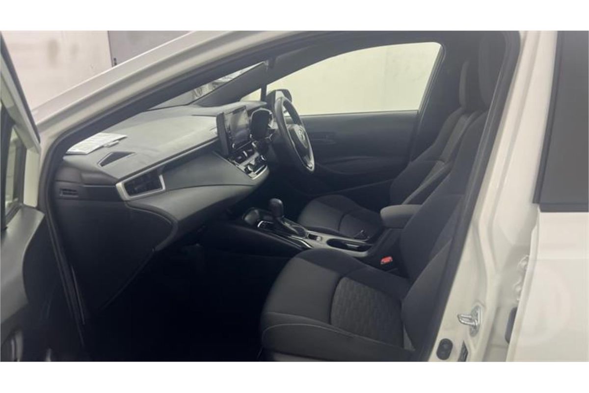 2021 Toyota Corolla Ascent Sport MZEA12R