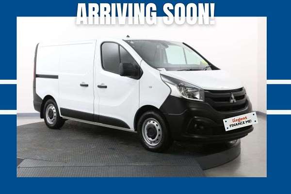 2022 Mitsubishi Express GLX SN SWB