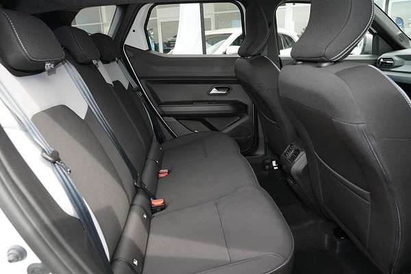2025 Renault Duster Techno X1311