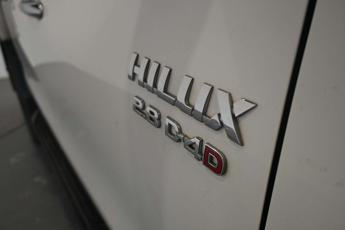 2020 Toyota Hilux SR5 GUN126R