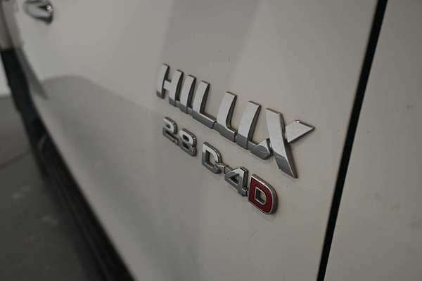 2020 Toyota Hilux SR5 GUN126R