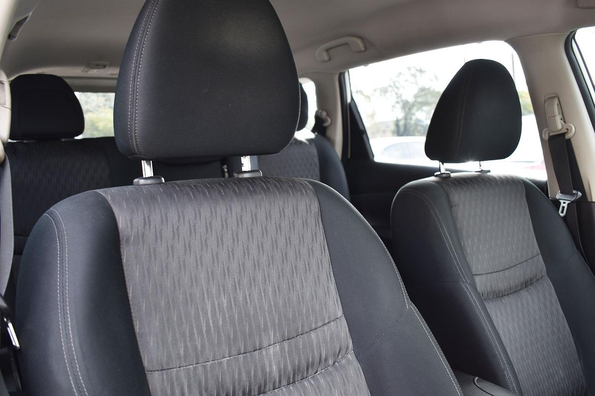 2021 Nissan X-TRAIL ST T32