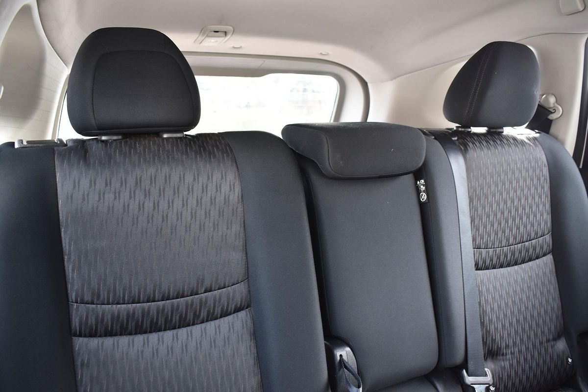 2021 Nissan X-TRAIL ST T32